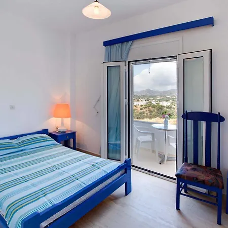 Helios & Apts 2* Makry Gialos (Crete)